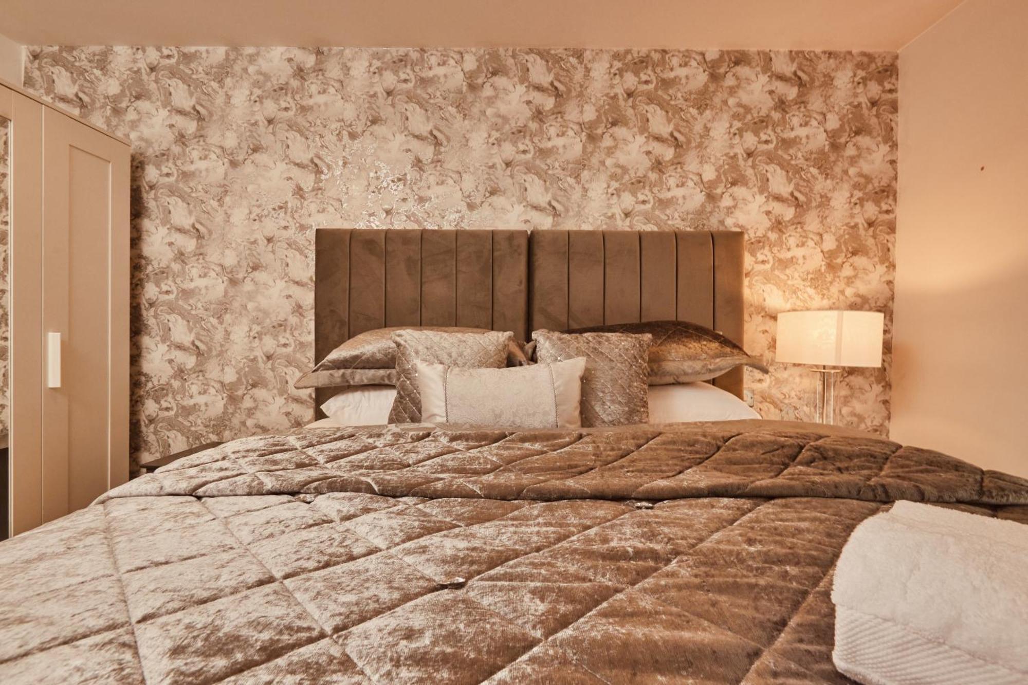 Central Leeds Dock Apt, Free Secure Parking! 2 Bed Εξωτερικό φωτογραφία