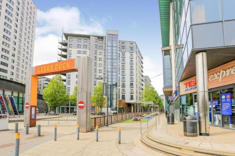 Central Leeds Dock Apt, Free Secure Parking! 2 Bed Εξωτερικό φωτογραφία