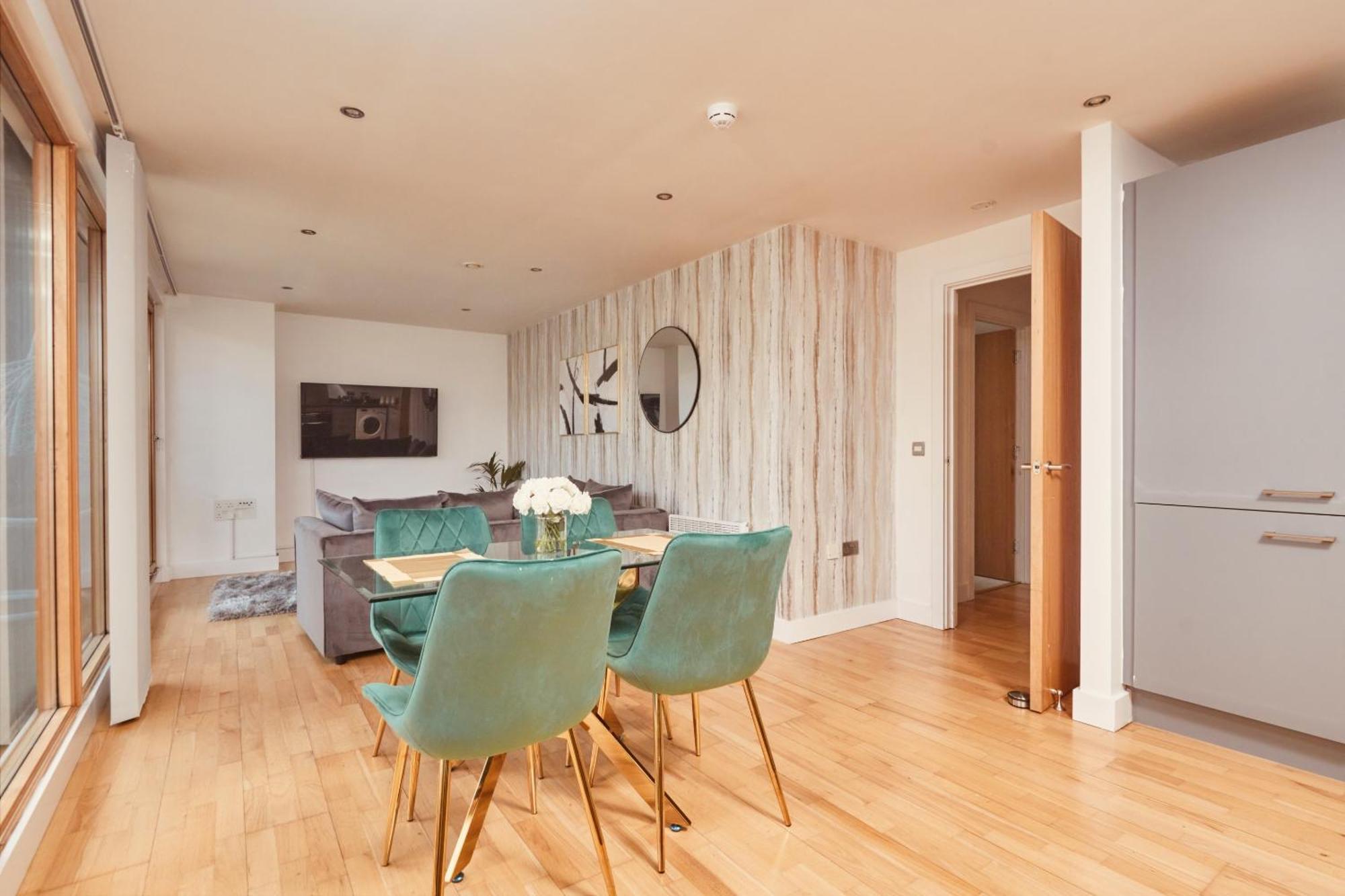 Central Leeds Dock Apt, Free Secure Parking! 2 Bed Εξωτερικό φωτογραφία